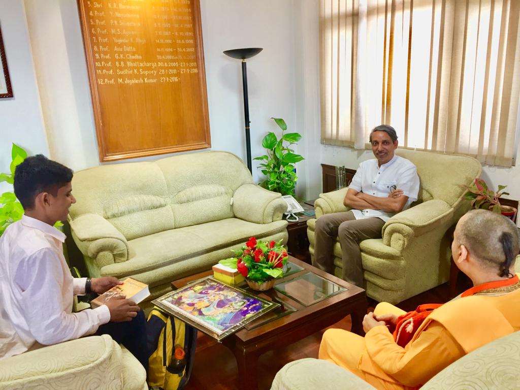BhajanLal_JNU's tweet photo. Inviting Prof. M. Jagdesh kumar ji @mamidala90(Honorable Vice Chancellor JNU) For annual mega youth fest UDGAAR💐💐🙏🙏
@iskcondelhi @IYFDelhi @ashok9753
#UDGAAR_2K19
#MAKING_INDIA_ADDICTION_FREE https://t.co/2ph3RfueJF