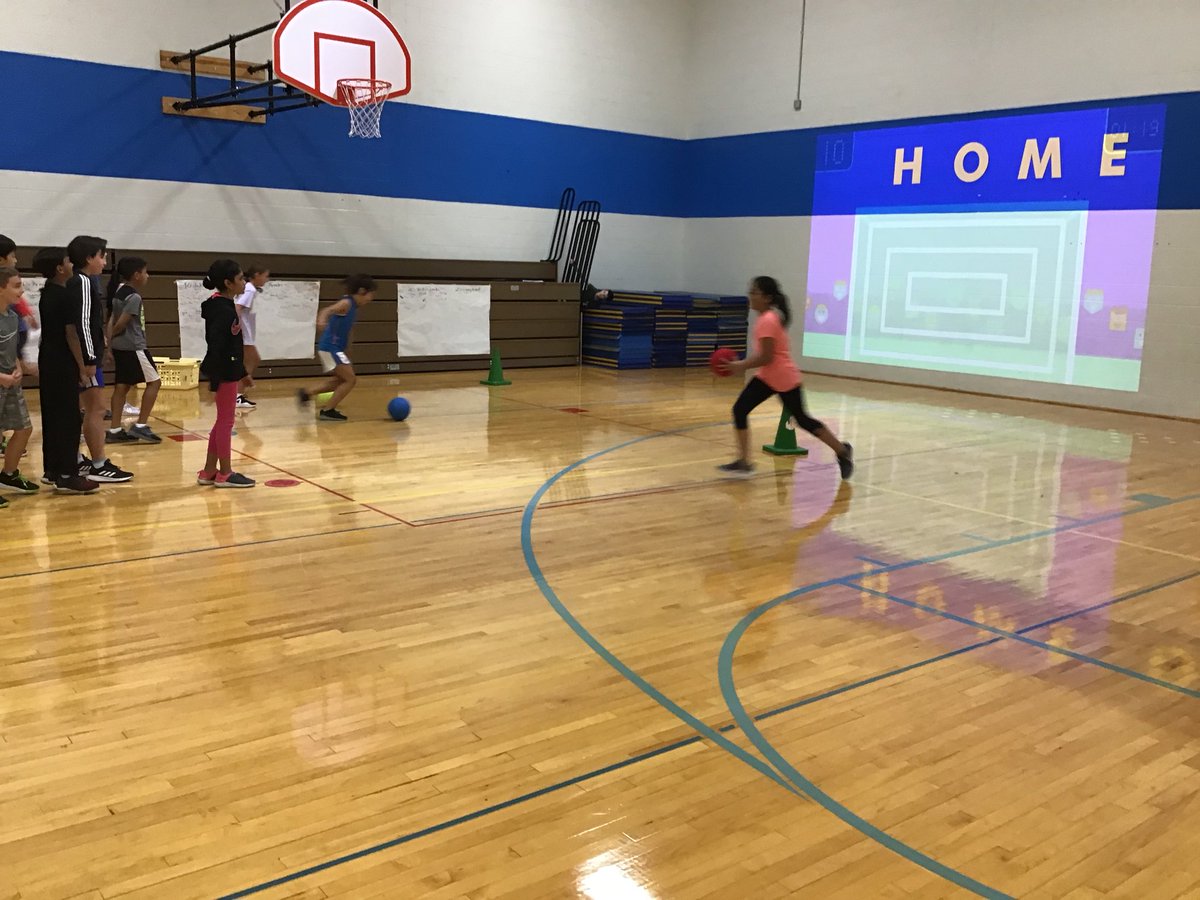PrairiePE96's tweet photo. Our fifth graders had an awesome time using our LU to master shooting on net for soccer! They tried reaching a new high score as a class!!  #inspire96 #innovation #PhysEd https://t.co/w5LU6rtrRs