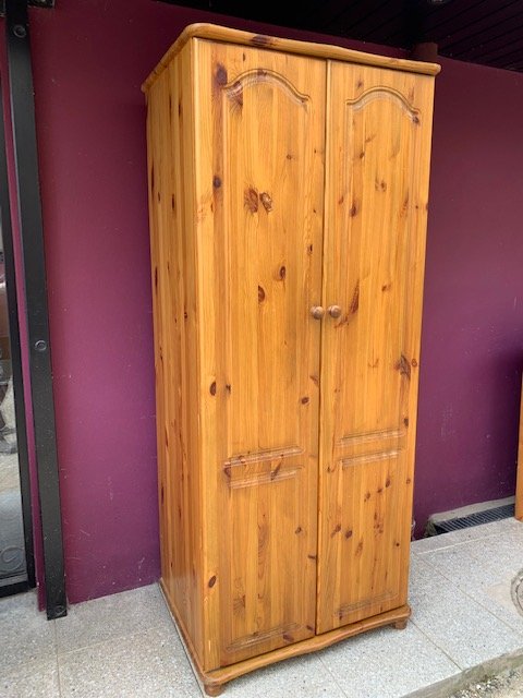 probablyhaveit's tweet image. Mexican pine, Mahogany, Oak, matt, satin or high gloss, we have wardrobes to suit most spaces, décor and budgets.  Huge range of drawers, bedside lockers and beds available.  Great package deals offered for buying multiples with free local delivery #cookstown #northernireland