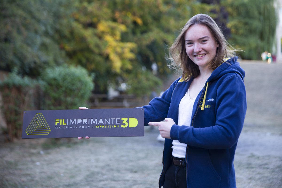 On a reçu des kilos de PLA de la part de <a href="/3DFilimprimante/">filimprimante3D</a>, merci beaucoup à eux!!! Si vous aussi vous aimez extruder allez voir filimprimante3d.fr/?gclid=Cj0KCQj… 😉