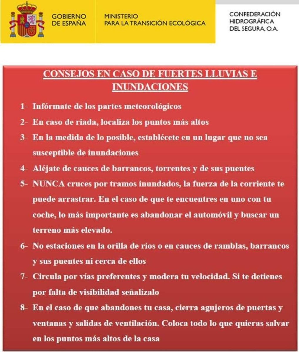 Mucho ánimo a todas las familias que están sufriendo los estragos del #DANARMurcia. Agradecer a todos los servicios de emergencia y limpieza el esfuerzo que están realizando para que todas las familias afectadas puedan volver a la normalidad. Seguimos en alerta, mucha precaución.