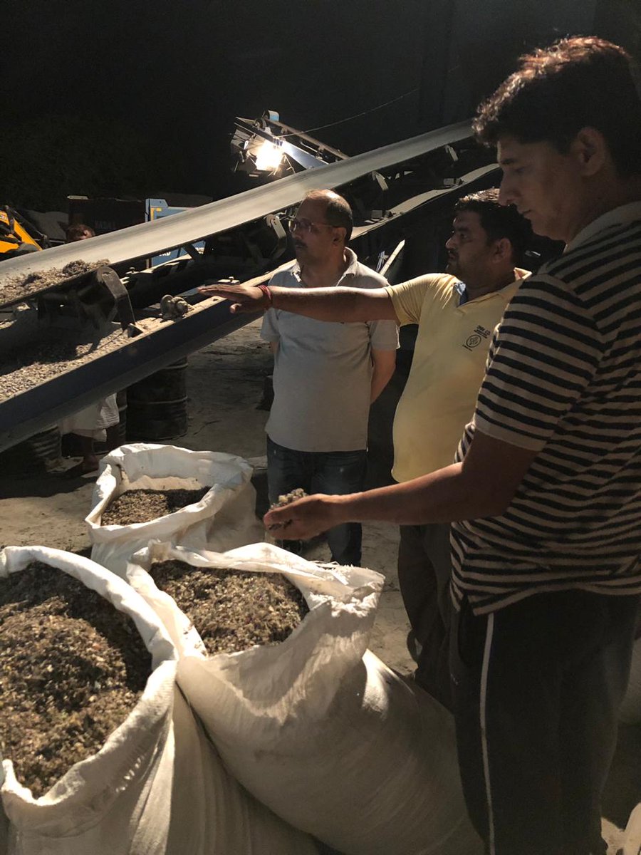 CEO, NOIDA Authority (@ceonoida) on Twitter photo <a href="/CMOfficeUP/">CM Office, GoUP</a> <a href="/UPGovt/">Government of UP</a>
Plastic Free Noida: CEO <a href="/noida_authority/">NOIDA Authority</a> gave direction to use machinery & formulate an action plan for use of plastic waste in roads construction. As experiment, road constructed 01st time in Noida on expressway b/w Sec-14A to Film City using plastic waste. <a href="/CMOfficeUP/">CM Office, GoUP</a> <a href="/UPGovt/">Government of UP</a>
Plastic Free Noida: CEO <a href="/noida_authority/">NOIDA Authority</a> gave direction to use machinery & formulate an action plan for use of plastic waste in roads construction. As experiment, road constructed 01st time in Noida on expressway b/w Sec-14A to Film City using plastic waste.