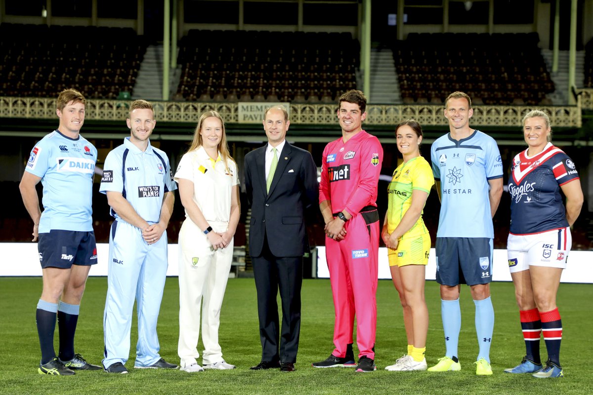 intaward's tweet photo. HRH spent time chatting with Award participants, about the wide variety of activities they had chosen for the Physical Recreation section of their Awards. These included fencing, cricket and surf life saving to name just a few.  #RoyalVisitAustralia #Duke4Sport https://t.co/h3d0Fla6OP