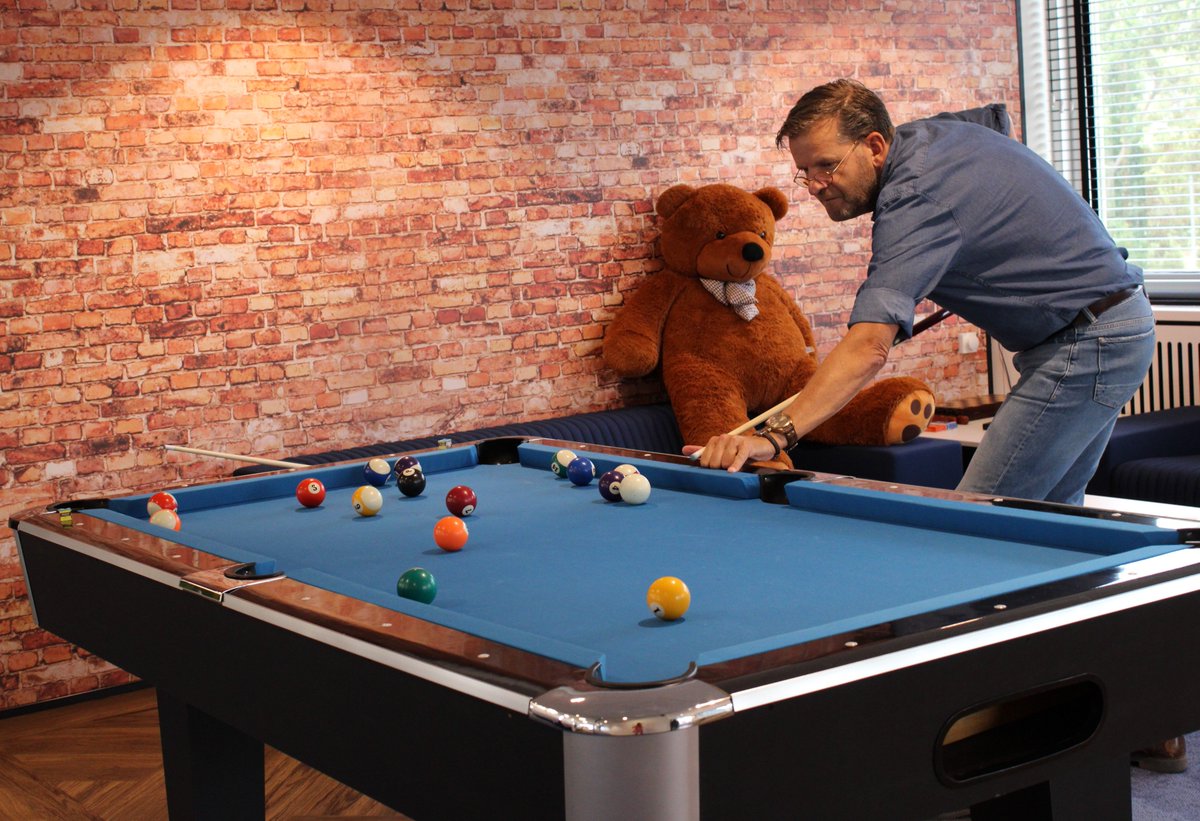 Work hard, play hard! Na deze vrijdag de 13e wenst Consolit u een fijn weekend. #consolit #bedrijfsautomatisering