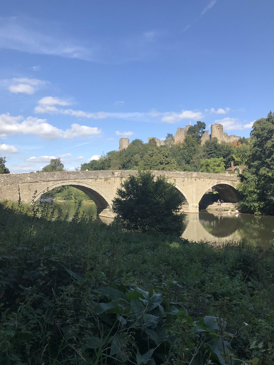 Beautiful day here in Ludlow for the first day of <a href="/Ludlowfoodfest/">Ludlow Food Festival</a> #heartseasefarm #cocktails #ludlow #castle #ludlowfood25