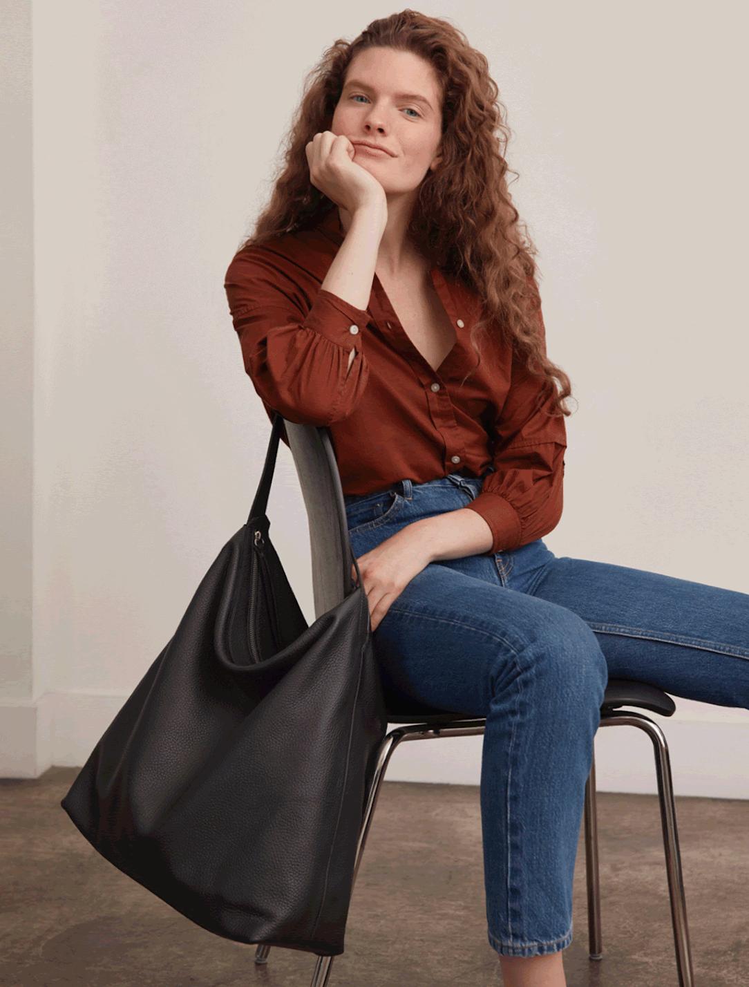 EVERLANE on X The boss is in. Meet the bag that works as hard as you do. https t uk5VfKHKWw https t evw0ZwyVby X