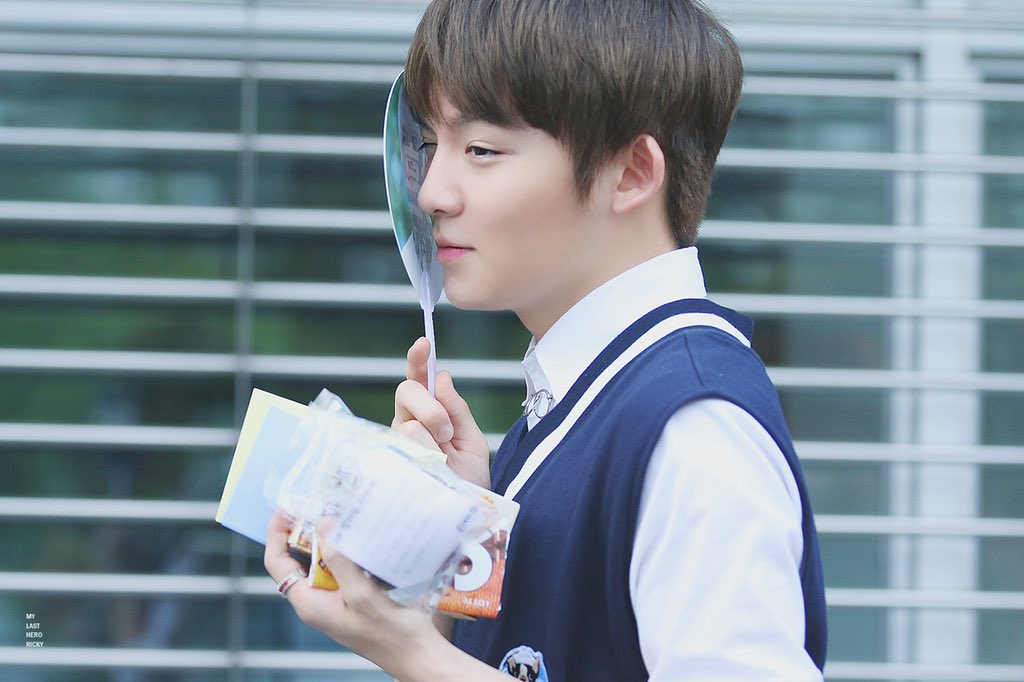 150805 예띠TV 퇴근길

#리키 #틴탑 <a href="/TEEN_TOP/">틴탑(TEEN TOP)</a> #행복이_리키 #Ricky #TEENTOP