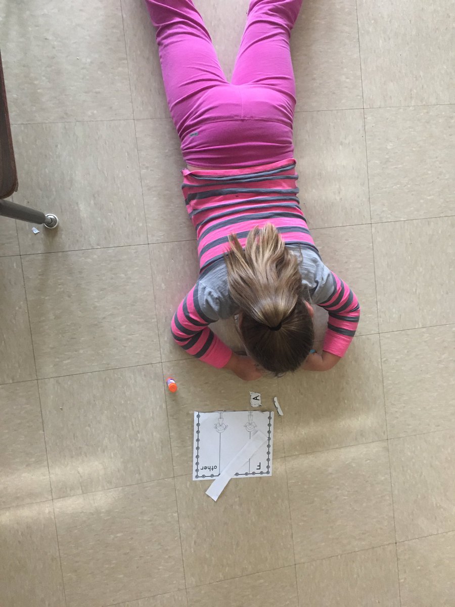 MrsWeidt's tweet photo. Practicing our cutting skills and letter names! https://t.co/uLJ84160Pj