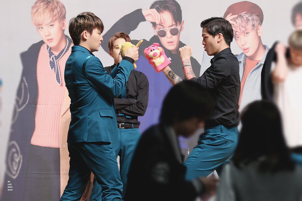 160321 오사카 릴리즈 이벤트 2부 

#리키 #틴탑 <a href="/TEEN_TOP/">틴탑(TEEN TOP)</a> #행복이_리키 #Ricky #TEENTOP