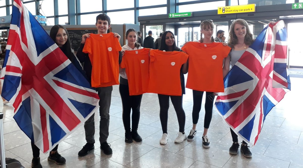LboroGSSTEM's tweet photo. GSK Young Engineers of the year 2019 Team Music Splash are getting ready to fly off to Bulgaria to compete in EUCYS! Wishing them a safe journey and all the teams competing the very best of luck! @BigBangFair @_EngineeringUK @Tomorrows_Eng @LboroSchFdt https://t.co/dc6YuL3Yac
