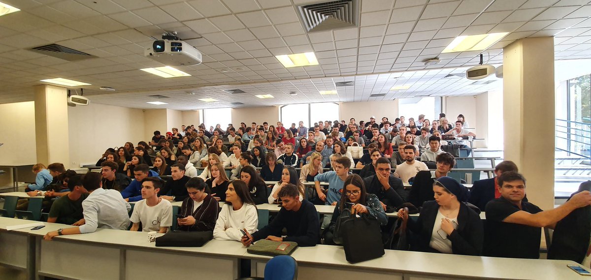 makers' lab emlyon tweet media