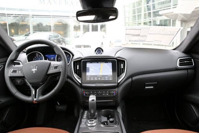 bce12553436's tweet photo. Maserati Ghibli 3.0 2019 NEW LHD. Blue Mica / Extended Tan Leather. US price: $83,500. Export Price: $67,400 #maserati #maseratighibli #export #luxurycars #dubaicar #omancar #bahraincars #kuwaitcars #saudicars #nigeriausedcars #carsinghana #cambodiacars #taiwancars #thailandcars https://t.co/EEB01rHsuL