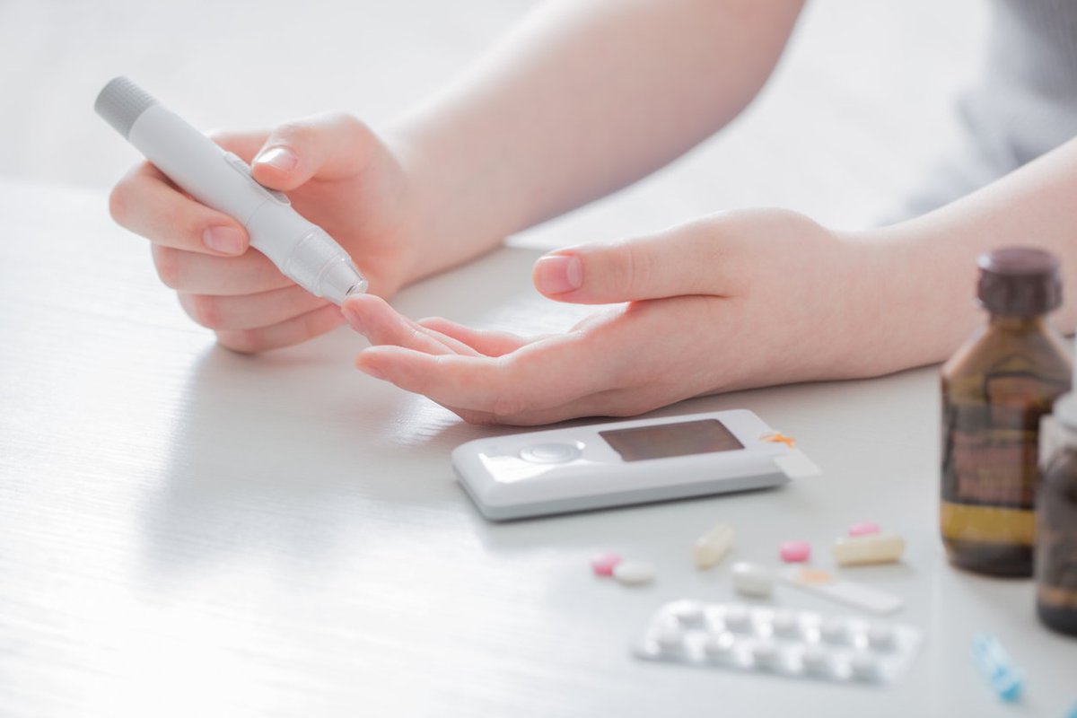 KCPublicHealth's tweet photo. Have you had your A1C checked? The A1C test is a good indicator of your risk for diabetes. Visit your doctor today to find out your A1C number. #A1C #Diabetes #KernPH https://t.co/cKe0VtCbcW