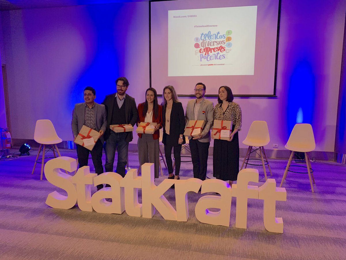StatkraftPeru's tweet image. Gracias a nuestros panelistas por inspirarnos y compartir con nosotros buenas practicas de diversidad. Sigamos generando el cambio. @mmolerosuarez @gabrieldelacruz @baldozapata @veroarbulu @Gender_Lab @presenteong @Konecta_Peru @ScotiabankPE #TalentosDiversos #Statkraft