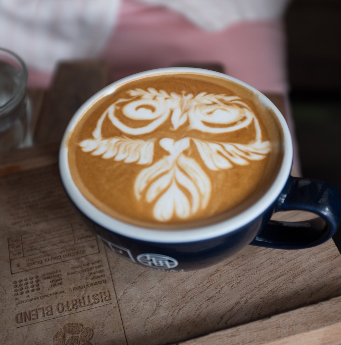 Next level latte art in Chiang Mai.  #latteart #owl