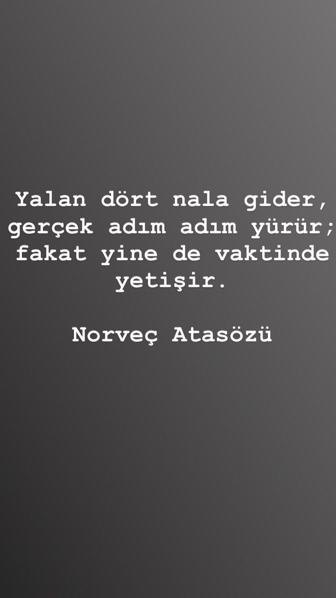 Onam kichik oglini rus tilida jinsiy aloqa qilish uchun vasvasaga solgan Burlesk malikasi Lyalya Bezhetskayaning porno suratlari