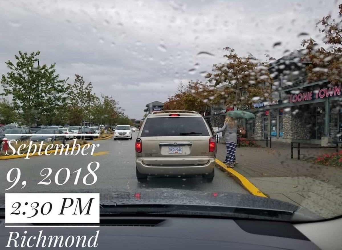 finest_bc's tweet image. It's been raining the whole day but it's not an entitlement to park there while family is out shopping. 
Weather doesn't change road rules to suit an individual unless you're Rain Man. #AllYouCanDoIt #BCAtItsFinest #BCDrivers #RichmondDrivers #StupidDrivers @RichmondRCMP