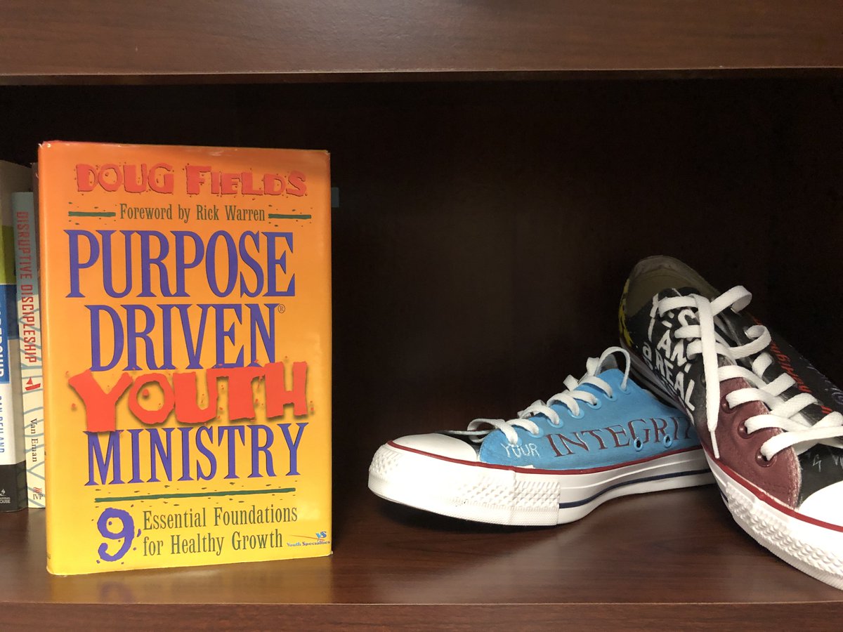 YthWorkerDaily's tweet photo. It's a proven classic, Purpose Driven Youth Ministry, by @dougfields. It's our number one pick for recommendable youth ministry books! Discover why I think it's still the Go-To book for youth workers! https://t.co/ZADVOQ0vCZ
#ythworkerdaily #pdym #stumin #youthmin #top5 https://t.co/LENA1xFAsT