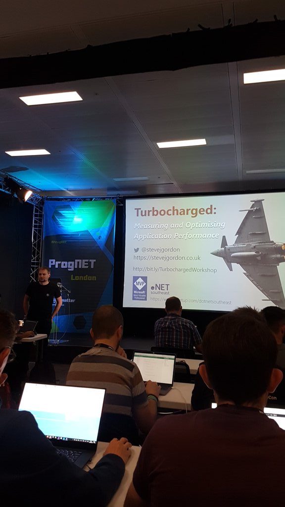 AfroMani's tweet photo. Enjoyed the #ProgNet in London this year. Was really cool with fantastic speakers and very interesting content. https://t.co/KccaVn8ypJ