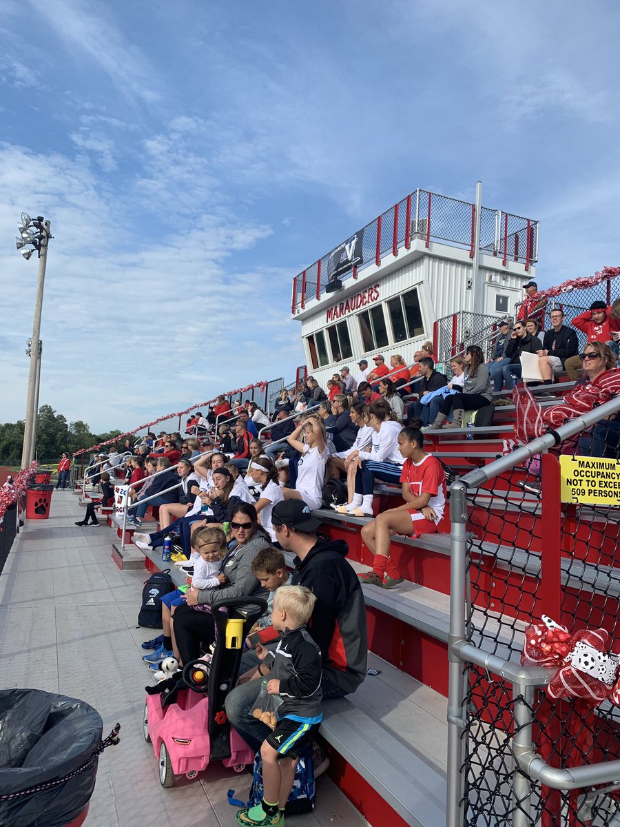 WilliamsonHS1's tweet photo. A beautiful day for Homecoming 2019.  #wcsdmosaic #growyourway #newfacilities @WCSMarauders @GregMacaluso2 @graciemazzullo https://t.co/J7KwQY7HCG