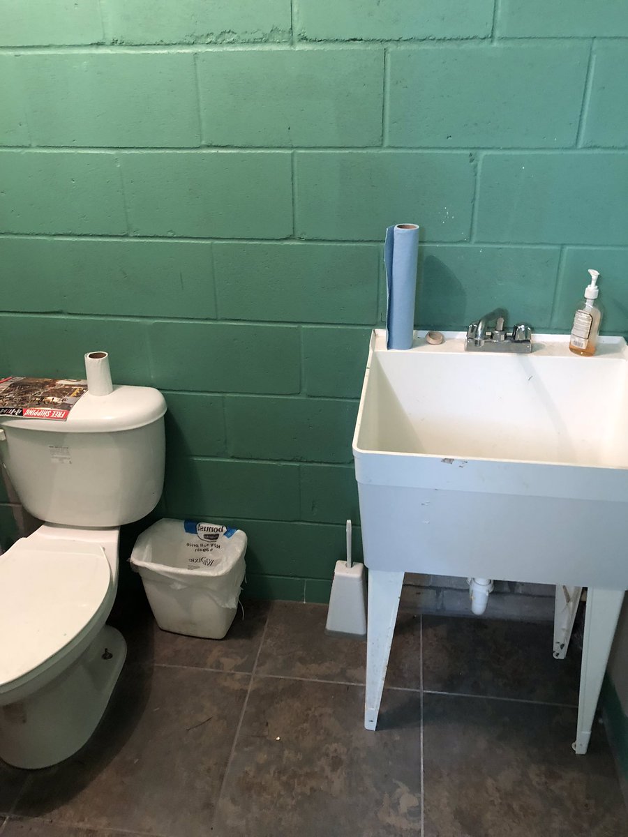 SheaRacing's tweet photo. Turned my shop/industrial bathroom into a apartment/shop bathroom. Chip and Joanna who?! 🤣 Did all the new plumbing, painting, ect myself! @alicepowell looking for a new hire? #ByeFelicia #ByeGreen https://t.co/pzYC5FAZlG