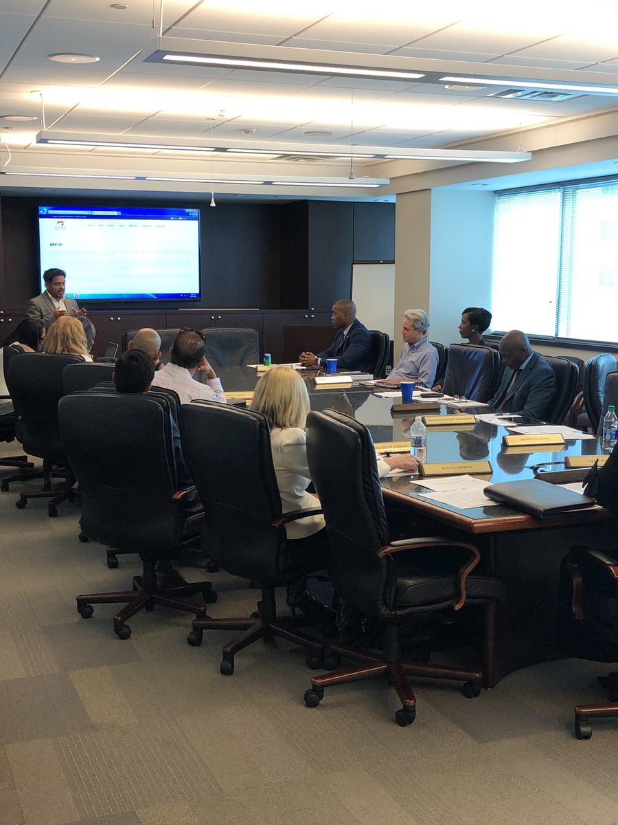 myVBMBC's tweet photo. The Sept meeting Industry Hour speaker, Julian Baena, Pres of the HCCCV is sharing information about the impact that the Hispanic community has in the business community of Virginia Beach. The 2019-20 cohort of SBI in attendance! Awesome meeting! https://t.co/vSCUvCMduq