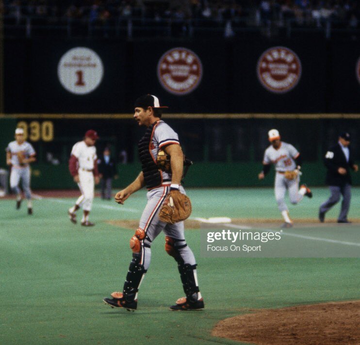 Happy birthday Rick Dempsey, last og catcher to catch games without a helmet 