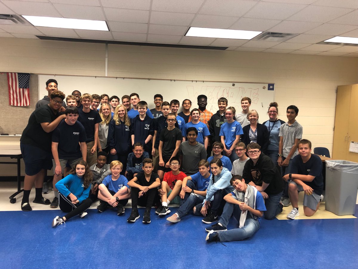 LCB_Engineering's tweet image. 2019 Freshmen Scavenger Hunt in the books! Thanks Rocket Boosters for an awesome afternoon. ⁦@lcbirdprincipal⁩ #betheu #oneccps