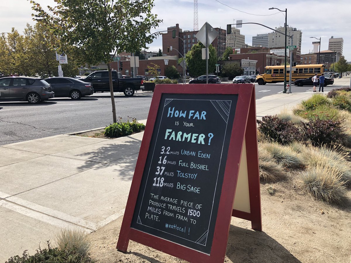 MeetSpokane's tweet photo. Local groceries available just steps away from @SpokaneConCen... There’s no shortage of farm-to-table cuisine when you #meetinspokane! #lovespokane #eatlocal https://t.co/yZzcmJPJUu