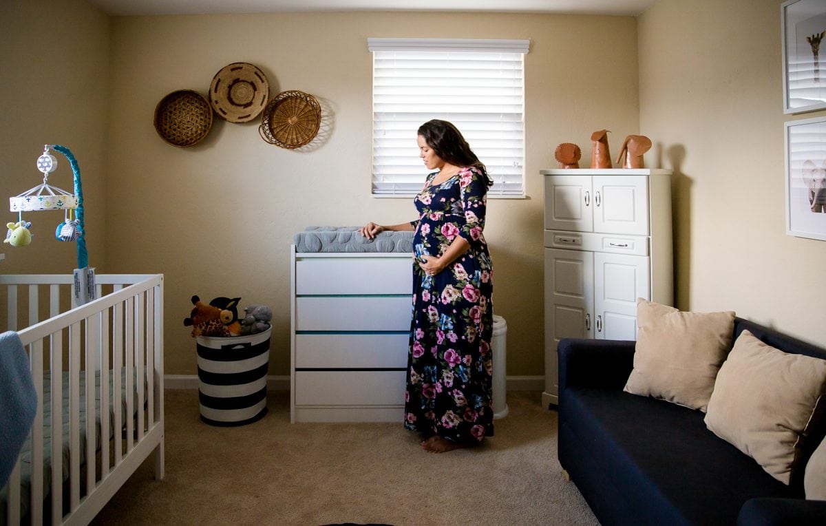 dailymomtweets's tweet photo. Unlike plastic changing pads that are cold, uncomfortable, and guaranteed to startle a new baby, @nooksleep ’s Changing Pad is wrapped in their signature pebble cover and available in 11 stylish colors. https://t.co/Rs6HQ6XOOM
