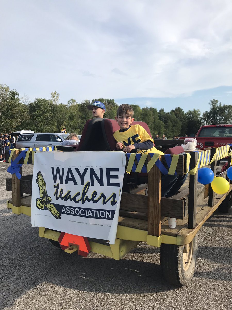 Getting ready for the Homecoming Parade. Go Eagles!!
