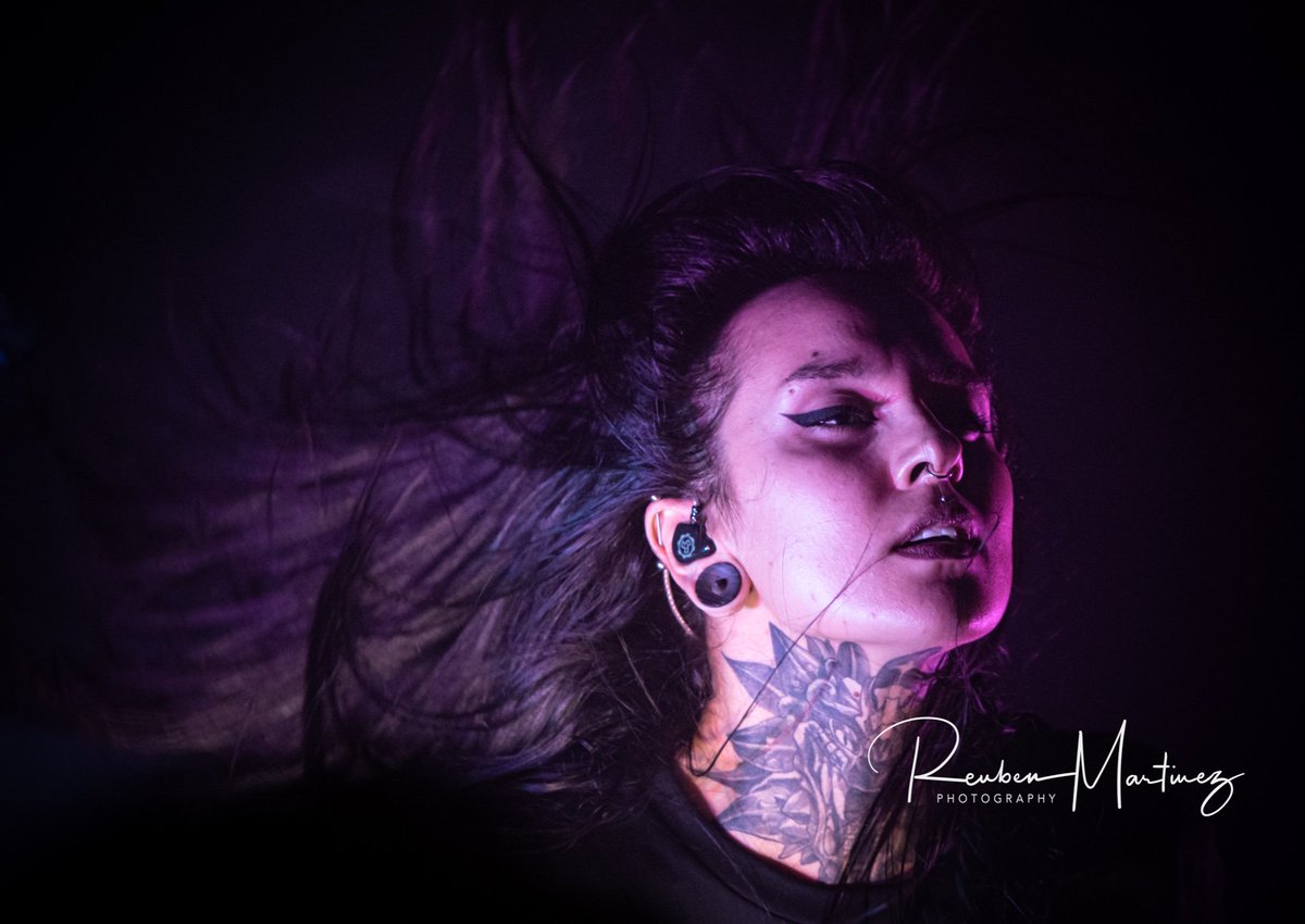 ConcertGuideLiv's tweet photo. Tatiana of Jinjer from Brick By Brick, San Diego @jinjerofficial @BrickbyBrickSD #jinjer https://t.co/vBmHJpyKcx