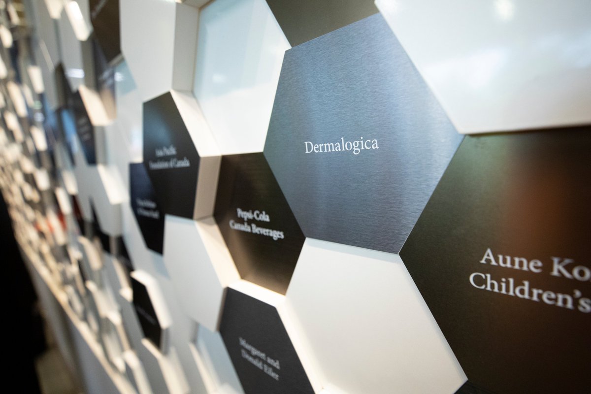 Today @humbercollege is proud to celebrate the generosity @dermalogicacdn has shown our students over the course of our 11 year partnership.

We are honoured to unveil Dermalogica’s recognition plaque in Humber College’s Gratitude Hall.