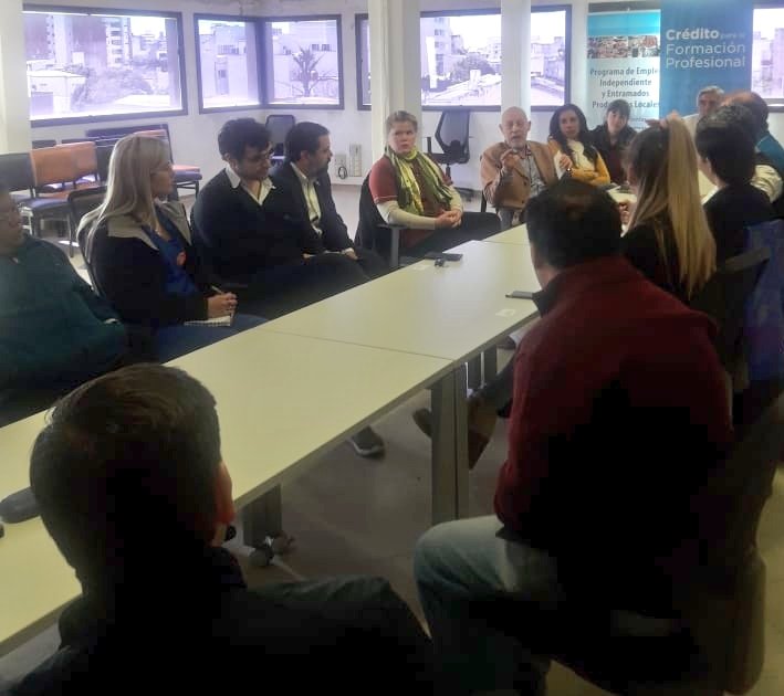 Con <a href="/GraceGuzman/">GracielaGuzman</a> y <a href="/juanda_bv/">JUAN DAVID RAJOY</a> nos reunimos con empresas, instituciones sociales y educativas, personas con discapacidad y sus familias para articular la implementación de los programas de #empleo para personas con discapacidad a través de #Promover 👍