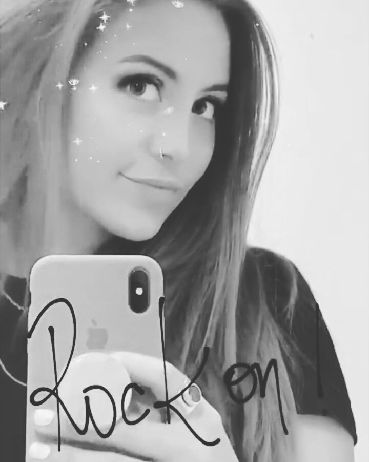 DoBlancoFans's tweet photo. Buen viernes #Doders ✌🤗 https://t.co/0Ma9veyW3T