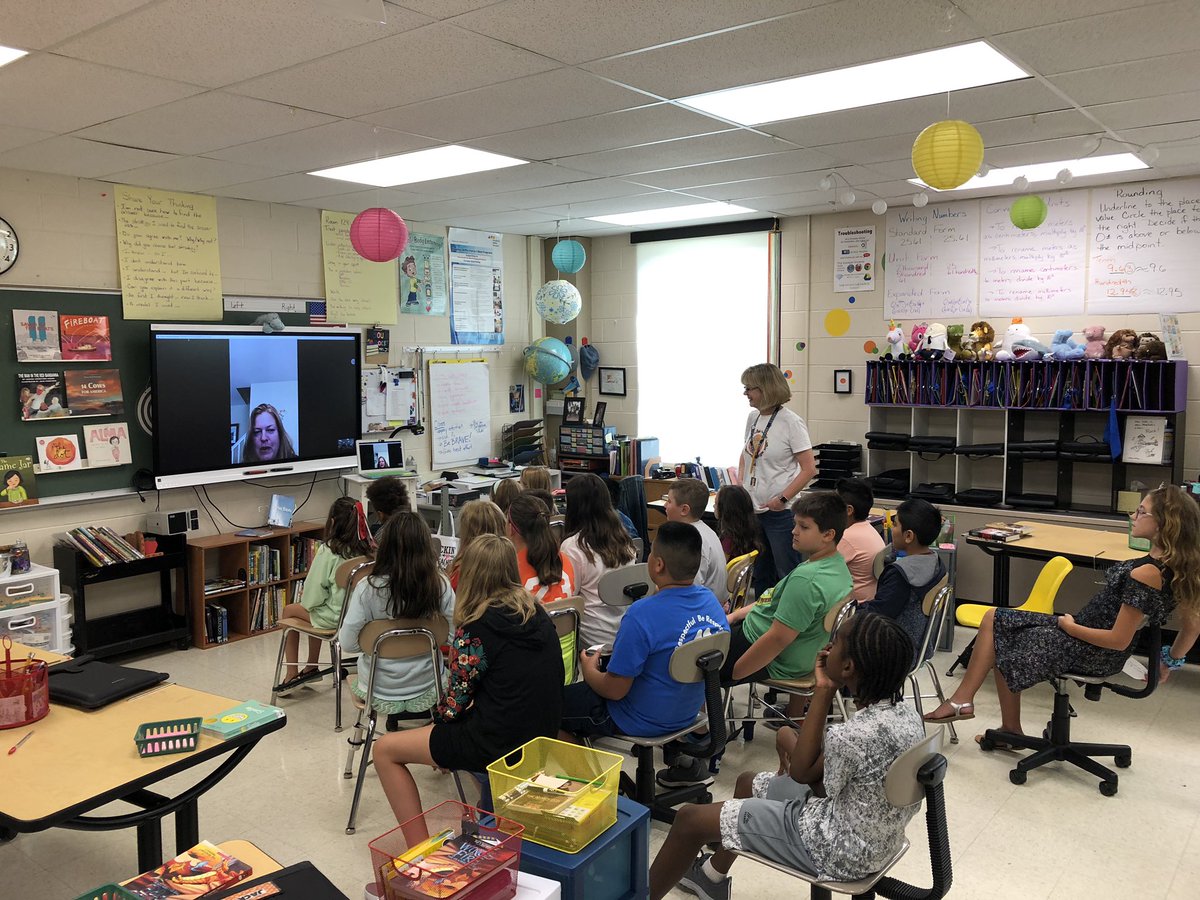 Mrs. Jerabek’s class had the opportunity to “hangout” with their mentor author Monica Tesler today! #kidsneedmentors <a href="/CSelemschool/">Carol Stream School</a> <a href="/MonicaTesler/">Monica Tesler</a>