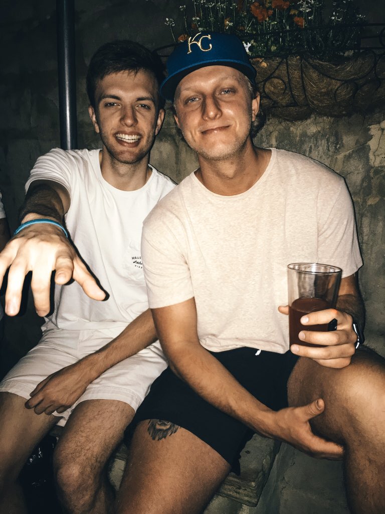 ChaseWi11ingham's tweet photo. Happy Birthday to my guy @Russbuss11. Jordan year. #shipsonly #workinme https://t.co/QevEJTUFRb