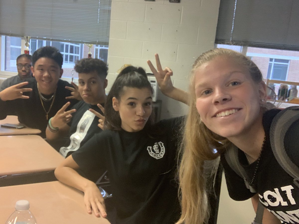 ruby_slippers5's tweet photo. When kids get ahold of your phone  @brianascillion Thomas -Denada-Scott 😂❤️🤷‍♀️ https://t.co/ZNv9wgnyVj