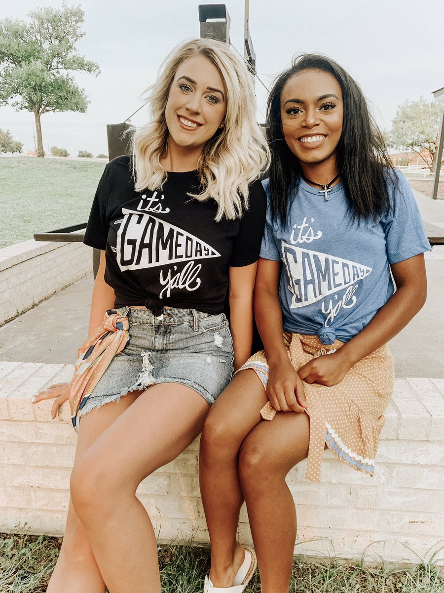 Roost_Boutique's tweet photo. It’s *almost* game day y’all!!! Come see us for super cute game day outfits💙🐏💛 https://t.co/qhIGpC1mjy