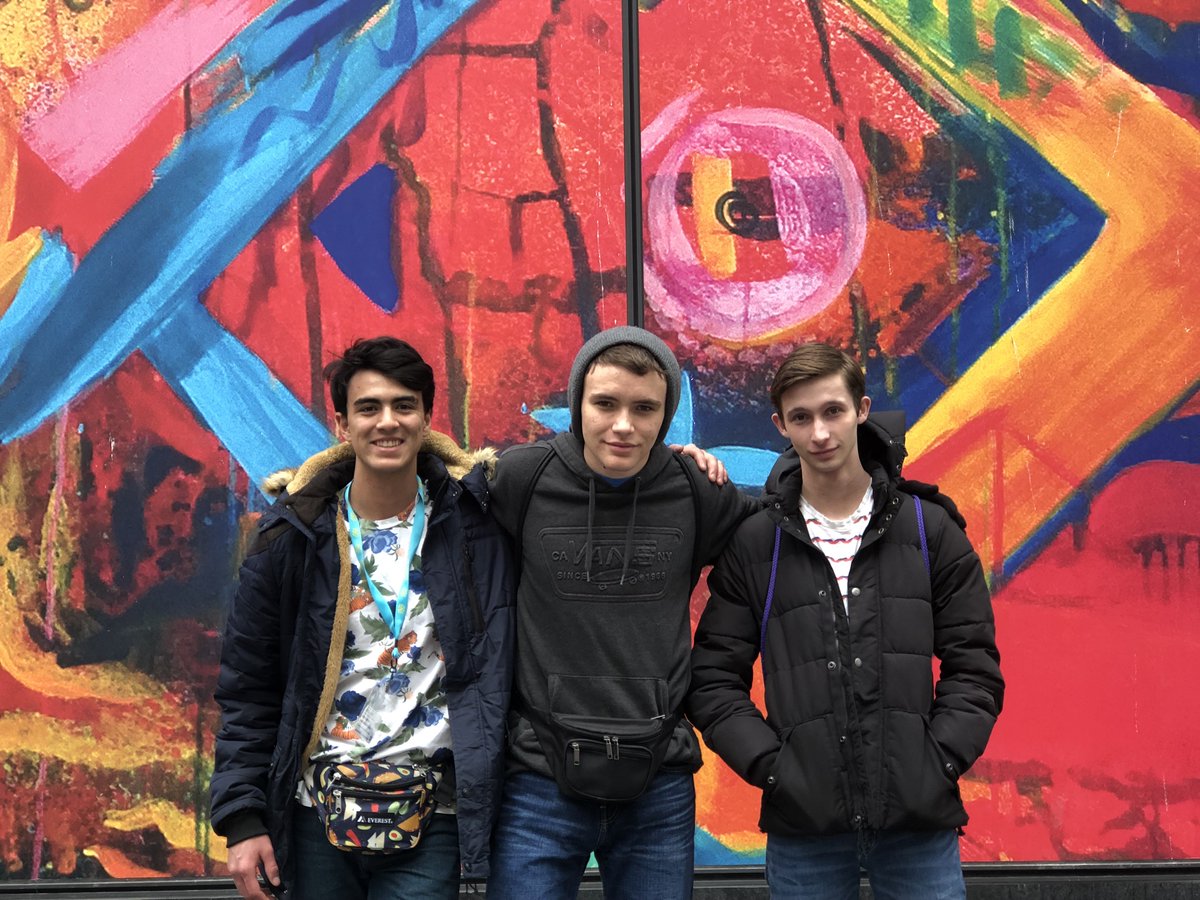 ExpTrips's tweet photo. To us, #newyork means street art. Thankfully more keeps popping up, like this project to beautify the financial district. 

Lots of murals, lots of color, and lots of photo opps 📸👀

So...the real question is...when are you gonna ask your #teacher to take your class to NY?? 😚🗽 https://t.co/hkB2Zt9SMY
