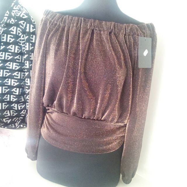 abb_borsarini's tweet photo. #maglia #lame 35.00 https://t.co/QbI79qtgIV https://t.co/YRlJm7vyz6