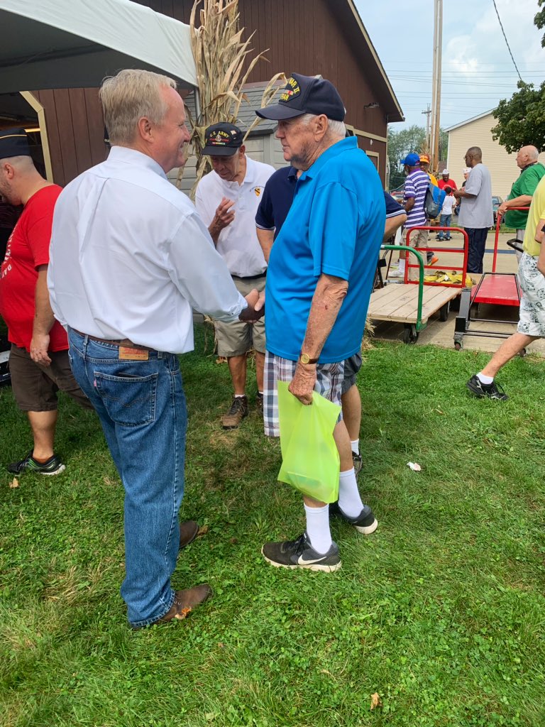 RepDaveJoyce's tweet photo. Humbled to join @PainesvilleOH’s @AmericanLegion Post 336 today in celebrating our local #veterans at the 10th annual Veterans Appreciation Picnic.
It’s bc of these brave men and women that we live in the greatest nation in the world. God bless and thank you for your service 🇺🇸 https://t.co/z5cPOL6ln9