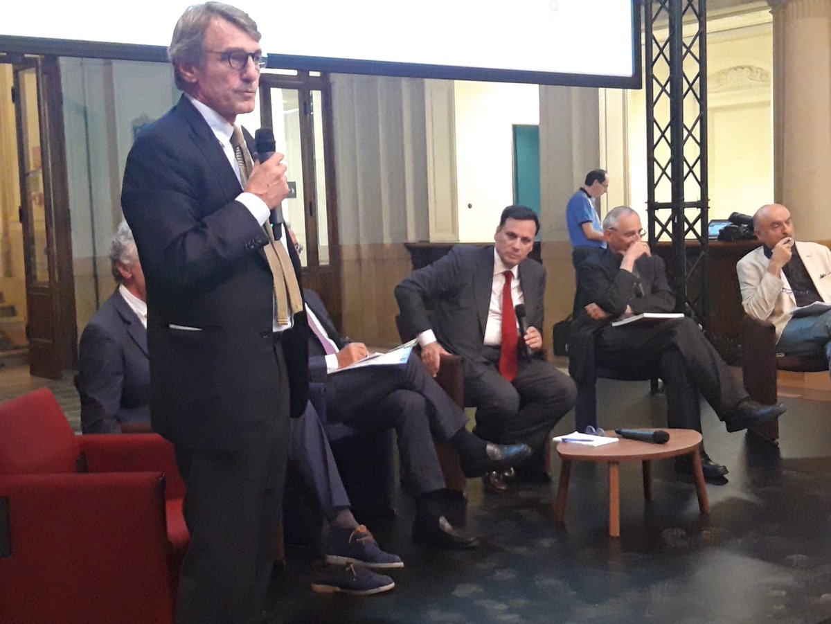 Acli_nazionali's tweet photo. #ins2019 #incontinuomovimento State affrontando temi caldi e importanti che la politica, senza voi dei #corpintermedi, non può risolvere da sola" L'intervento del Presidente del Parlamento Europeo @davod durante l'Incontro nazionale di Studi delle #Acli a Bologna https://t.co/kKoFrnUVCt