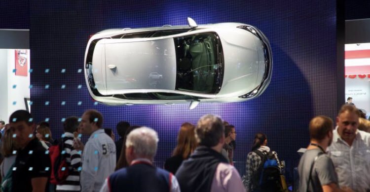 autovista_group's tweet photo. Where should #carshows concentrate their efforts in the future?...asks our latest poll this week. 

Register your VOTE ☑️ here: https://t.co/644S5cbb5x

#Automotive #Sustainability #Autonomous #CarShares #FutureMobility #TestDrives #Cars #Mobility #AutomotiveIndustry https://t.co/IhU48FTIYO