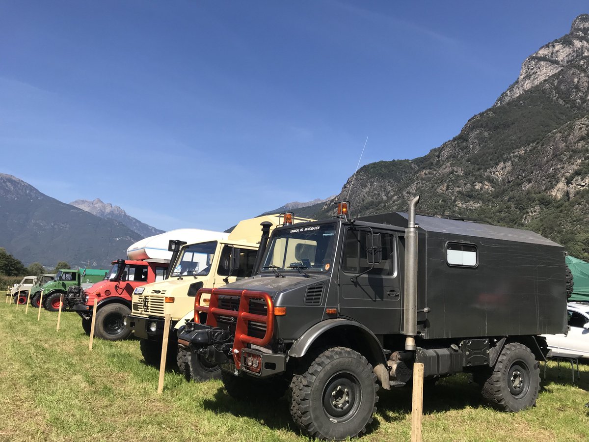 UnimogCommunity's tweet photo. 2019: Das UCG-Jahrestreffen in Somaggia hat begonnen! The UCG annual meeting in Somaggia/Italy has started! #mercedesbenz #cars #carsofinstagram #gaggenau #unimog #4x4 #daimler #ucg #unimogfan #unimogmuseum #mbtrac #unimogvetereanenclub #agriculture#mbtracpower #unimogclub https://t.co/jmzALPVFKf