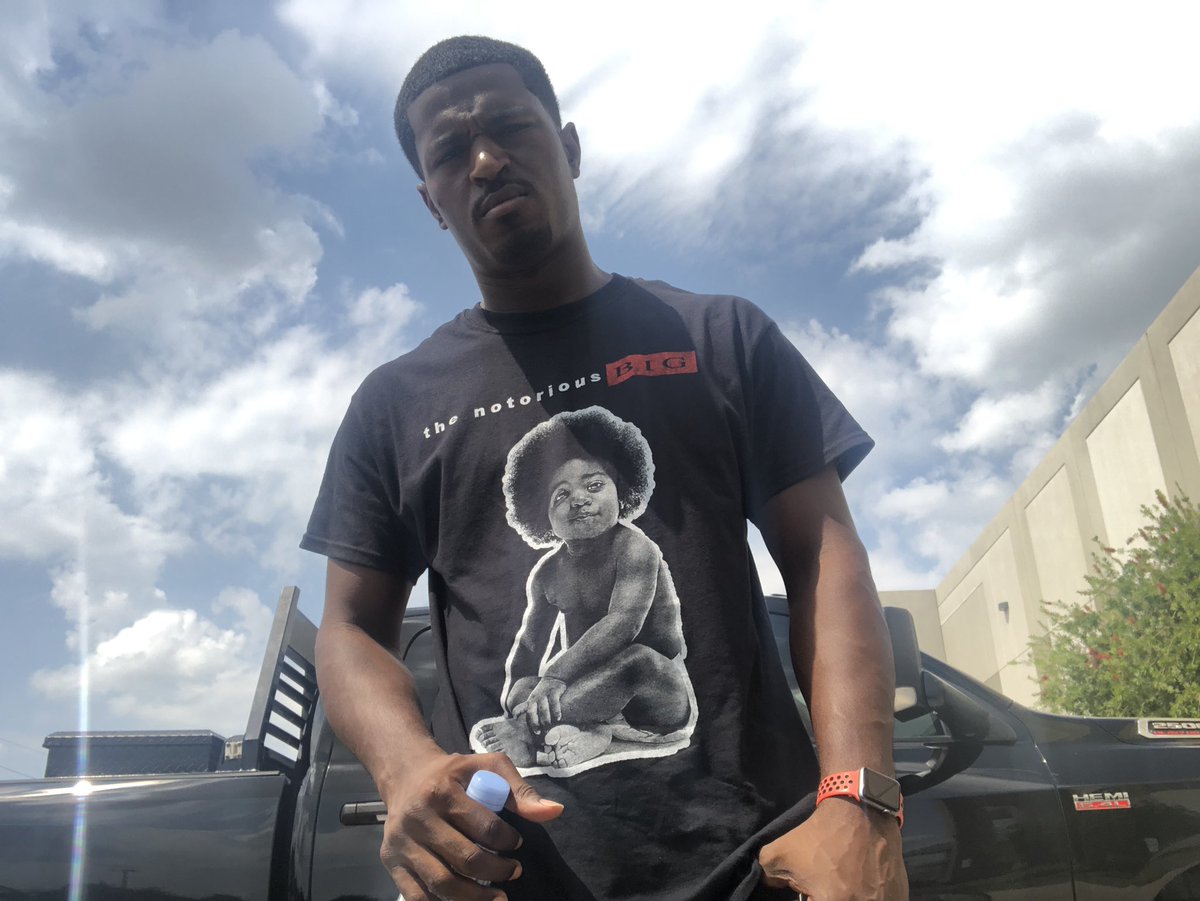 SuperFlyMixx's tweet image. They say they don’t never see me no mo &amp;amp; I’m due for a pic....

Me: Here!!! Begging ass!
#CoolRegularPeople #SuperFly #FlyBehavior