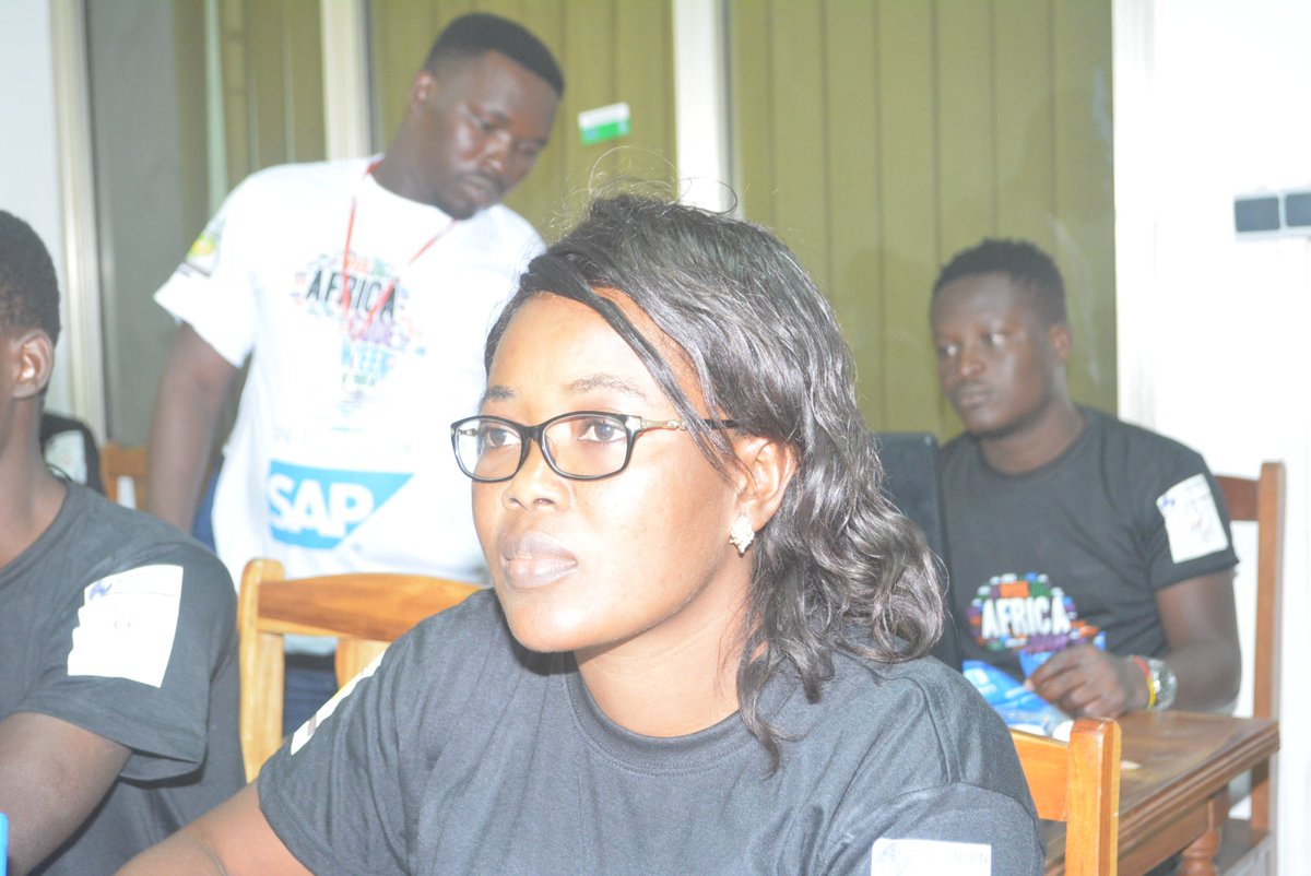 AfricaCodeWeek Togo tweet media