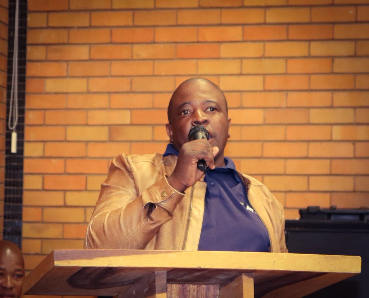 SAPoliceService's tweet photo. #sapsNC Different community structures pledged their support in the fight against crime today during the Provincial Community Policing Forum roadshow in Kimberley. The #CommunityPolicingStrategy will be launched on 21 September 2019 in De Aar, Nonzwakazi Stadium. ML https://t.co/t9jnun46UF