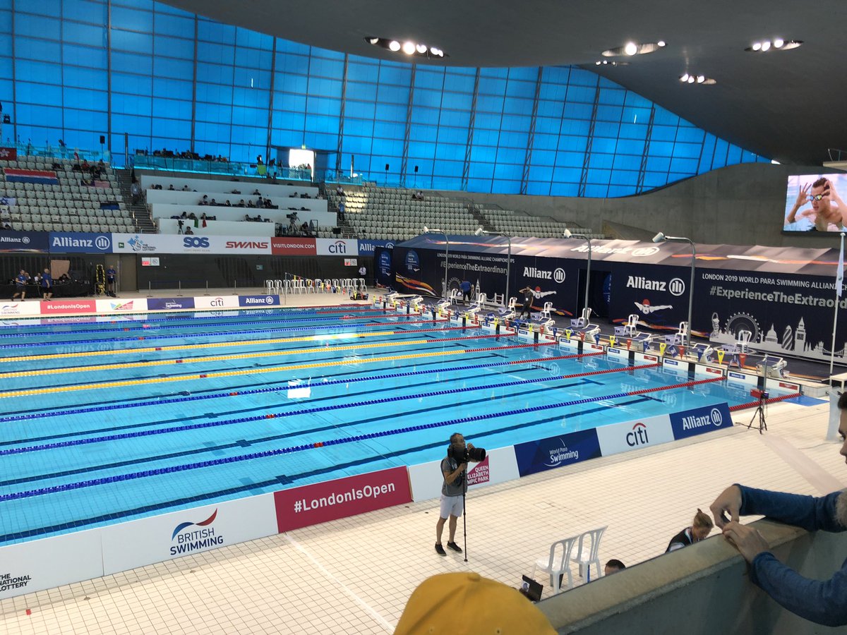kathsteph11's tweet image. @DSSGB1 excited to be here @AquaticsCentre watching @Para_swimming World Championships. Getting tips for 
@DSISO1 European Championships next week #London2019 #ExperiencetheExtraordinary 🇬🇧