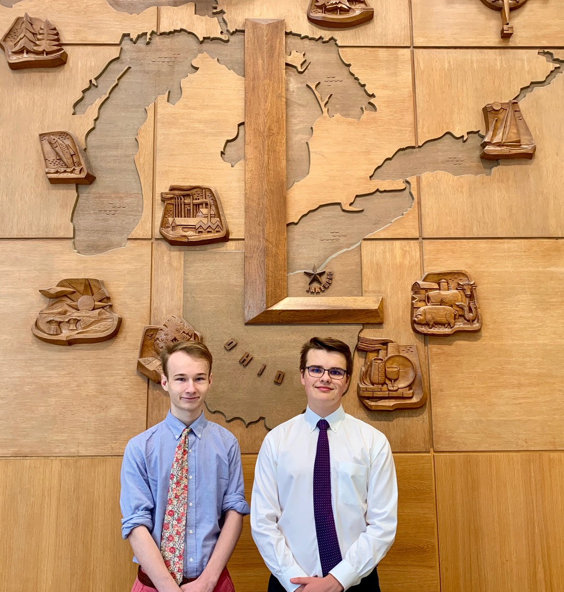 Congratulations to <a href="/Lkwd_LHS/">Lakewood High School</a> seniors Evan Bell &amp; Aidan Bohac on being named National Merit Semifinalists! Proud to have them represent <a href="/LkwdSchools/">Lakewood OH Schools</a>! #RangerPride lakewoodcityschools.org/News/29391#sth…